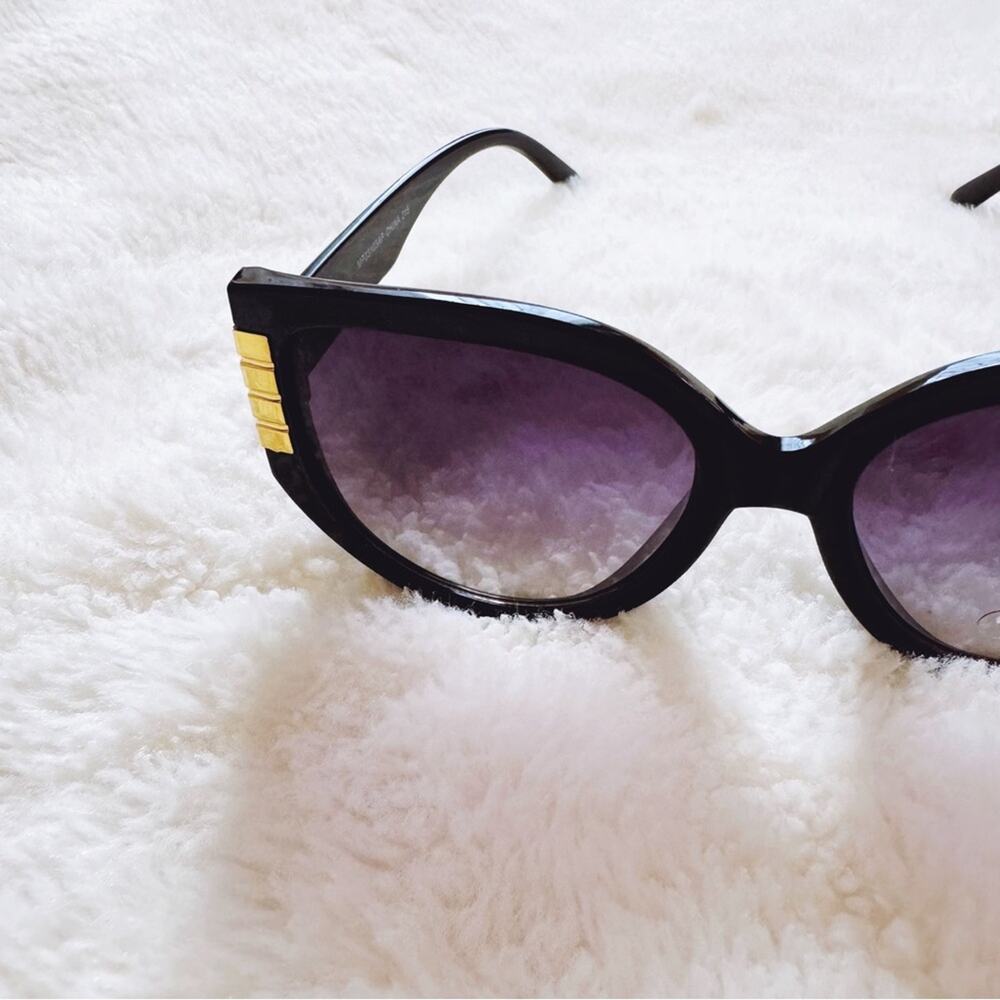 Rosy Black Cat Eye Oversized Sunglasses - Picture 4 of 10